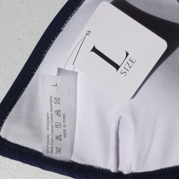 Leaf Print Three-Piece Bikini Set - Picture 7 of 13